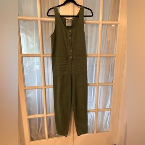 Jungmaven button front jumper.